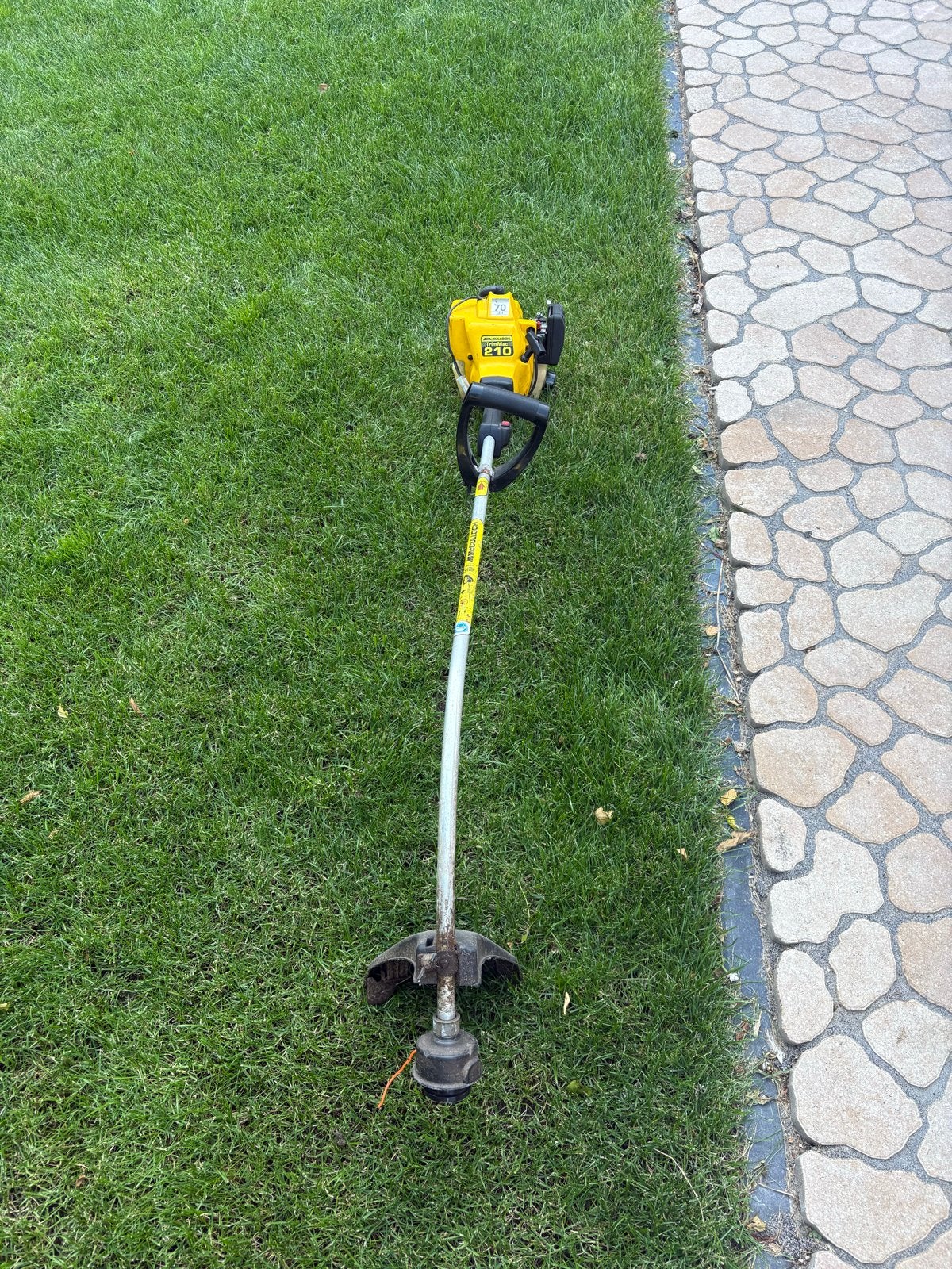McCulloch TrimMac 210 Benzine Grastrimmer (valt uit), Ophalen of Verzenden, Gebruikt, 30 tot 50 cm, Benzine