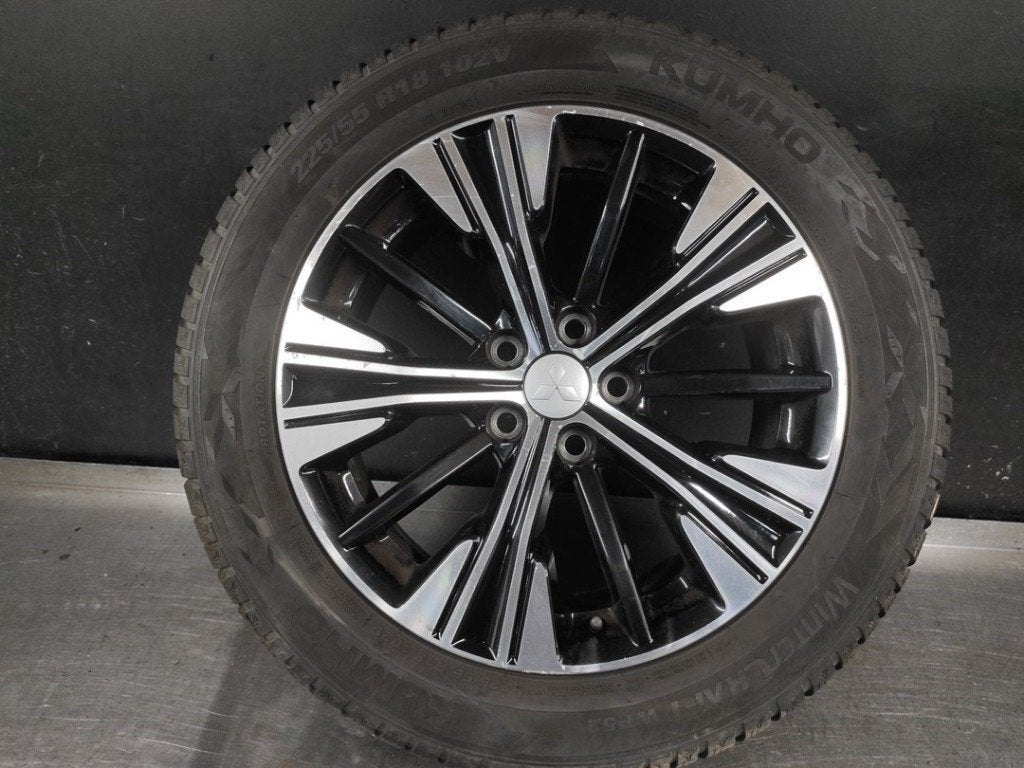 Velg + band Mitsubishi Eclipse Cross (225-55-R18), Auto-onderdelen, Banden en Velgen, 18 inch, Gebruikt, Banden en Velgen, Personenwagen