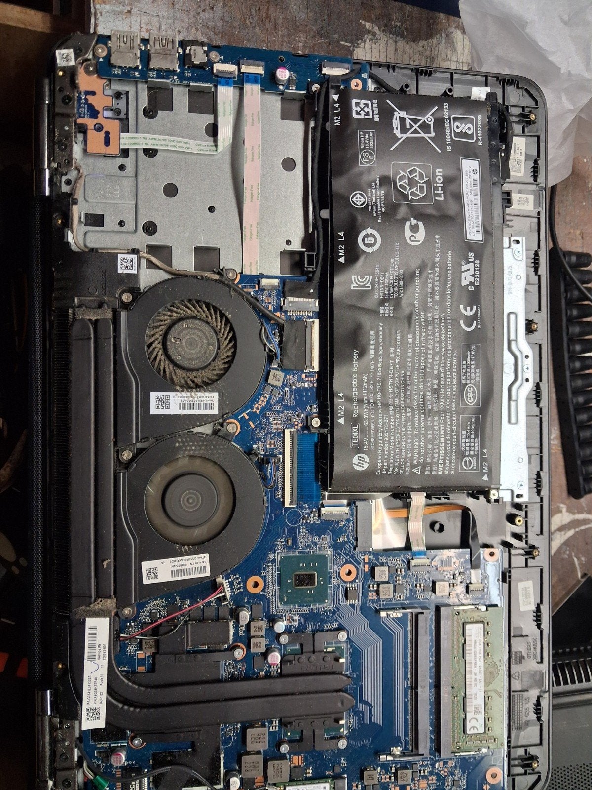 Foto 7 van Onderdelen: HP Omen Gaming Laptop - i7-7700HQ