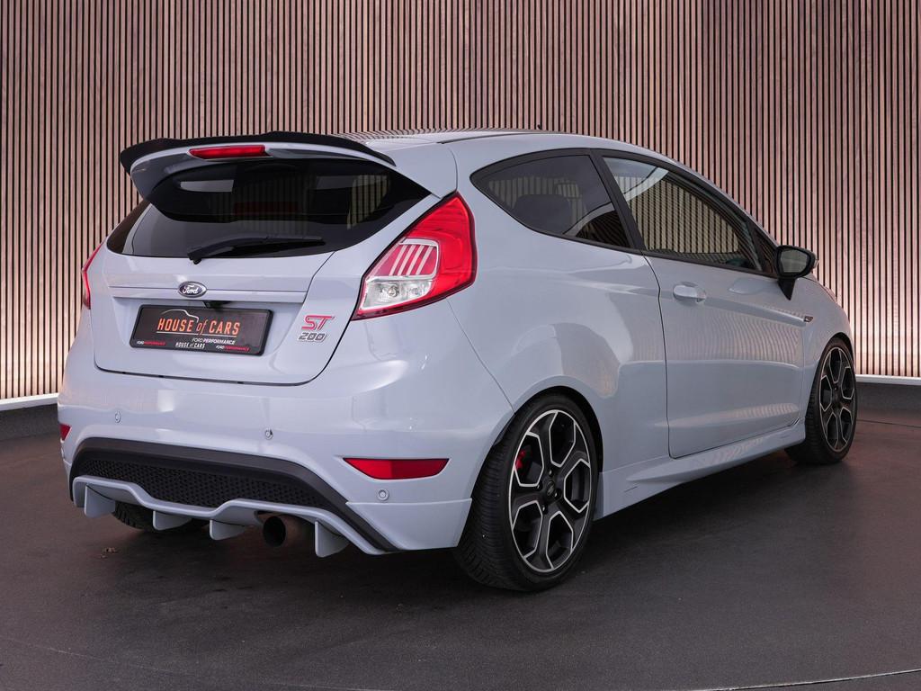 Ford Fiesta ST200 1.6 200pk STYLE PACK |Maxton|ST-suspension, 1596 cc, Gebruikt, 4 cilinders, Bedrijf