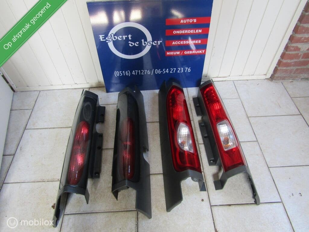 Achterlicht links rechts vivaro trafic primastar 01 t/m 14, Gebruikt, Opel, Ophalen of Verzenden, Opel