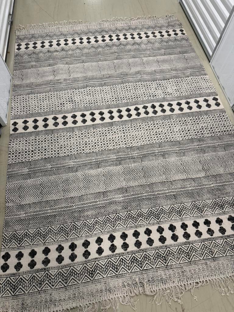Vloerkleed aztec, Ophalen, Wit, 200 cm of meer, Zo goed als nieuw