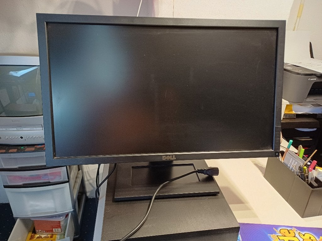 Dell beeldscherm. 58 cm op voet, Ophalen