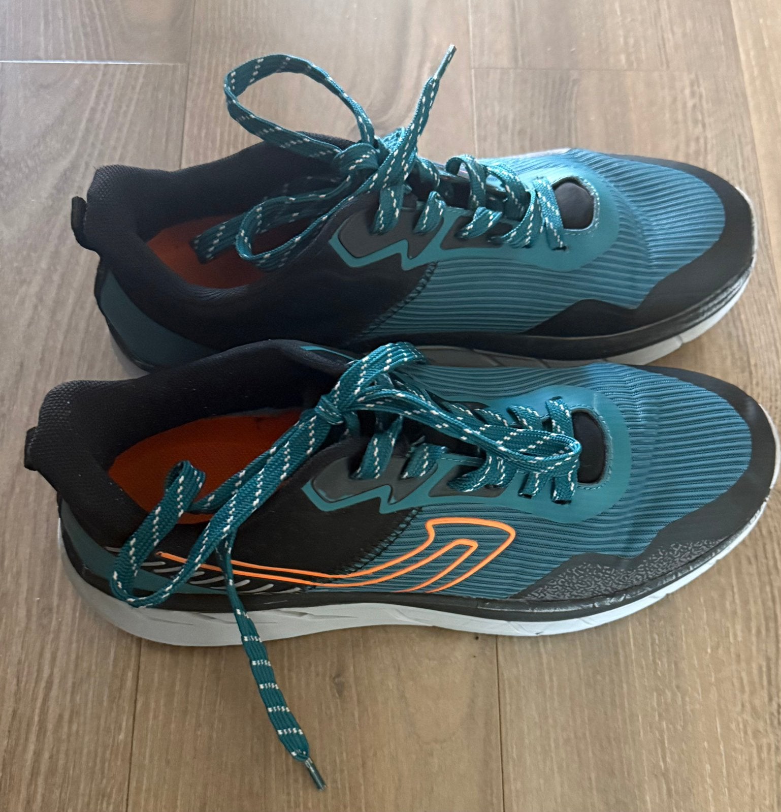 Gymschoen maat 42 (27,5 cm), Overige merken, Hardloopschoenen, Ophalen of Verzenden, Zo goed als nieuw
