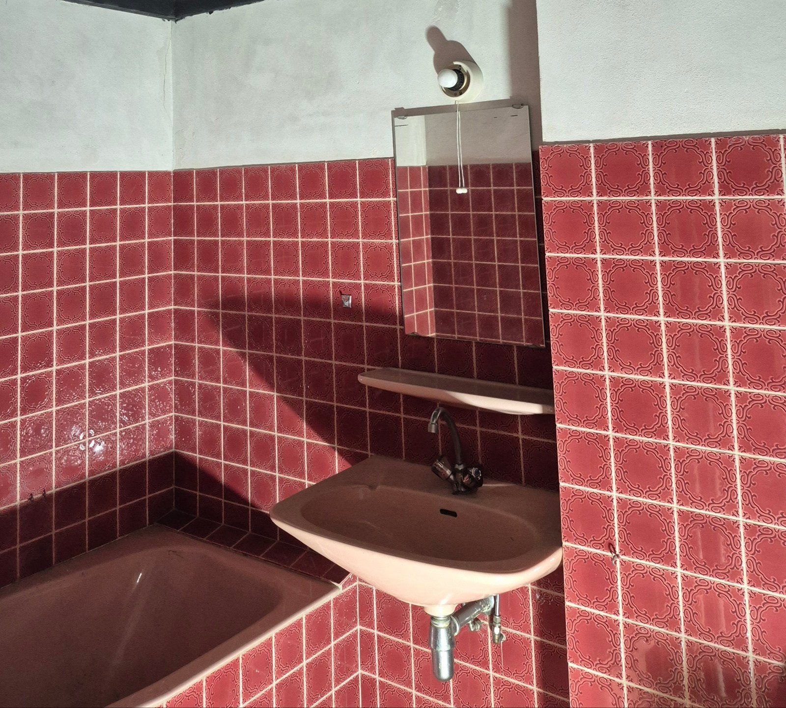 Vintage zalmroze badkamerset Sphinx: wastafel, bidet, toilet, Ophalen, Gebruikt