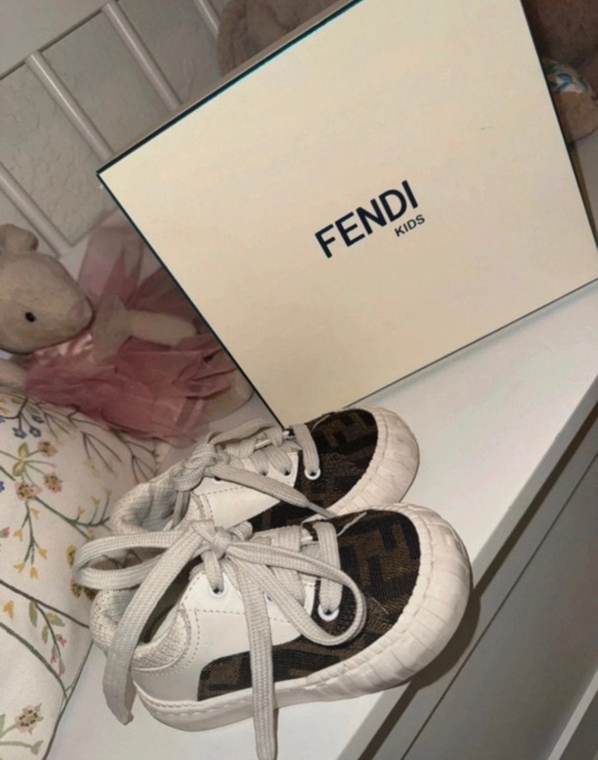 Mooie Fendi schoenen, Ophalen, Zo goed als nieuw, Jongetje of Meisje, Schoentjes