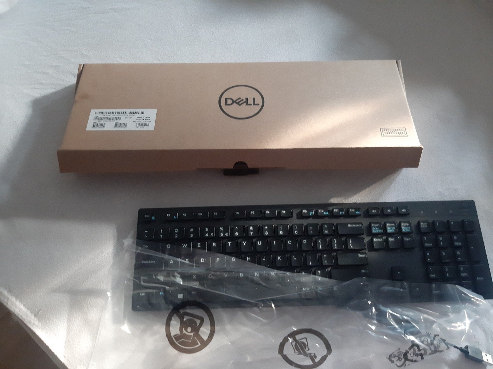 Dell toetsenbord, Ophalen, Nieuw