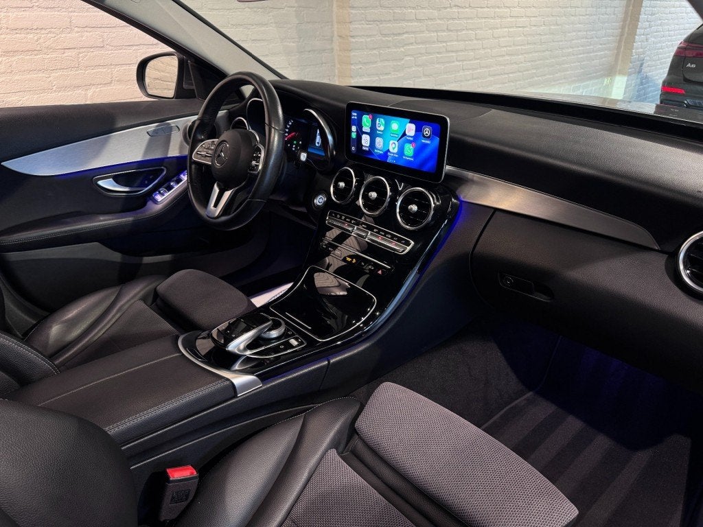 Mercedes-benz C-KLASSE 180 Premium Pack 156pk Pano Smartlink, 4 cilinders, Electronic Stability Program (ESP), 1595 cc, Sedan