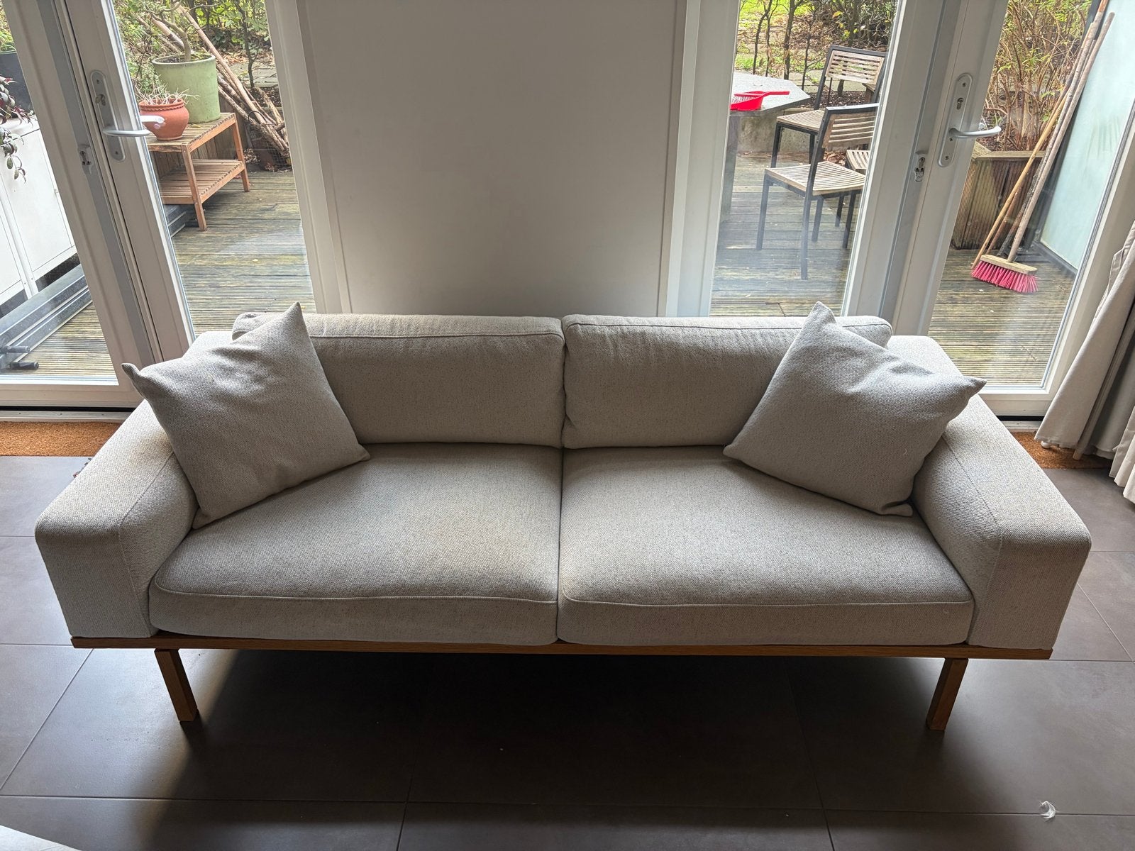 Bolia Elton 2,5-zits bank - 220cm breed, 100cm diep, Ophalen, Gebruikt, Modern / japandi, 100 tot 125 cm