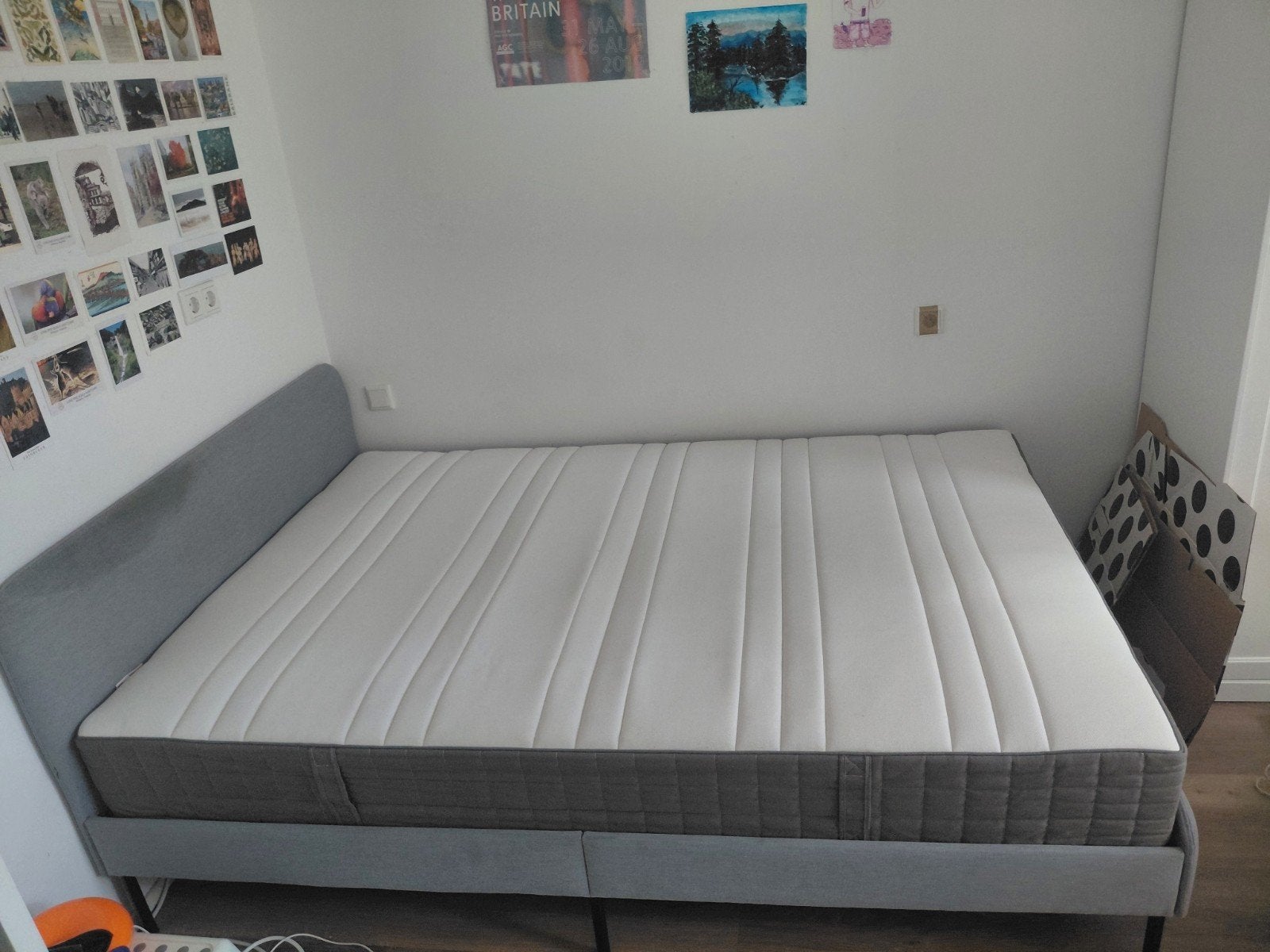 IKEA SLATTUM bed 140x200 + HÖVÅG matras, Huis en Inrichting, Slaapkamer | Bedden, Ophalen, Gebruikt, Tweepersoons, 140 cm