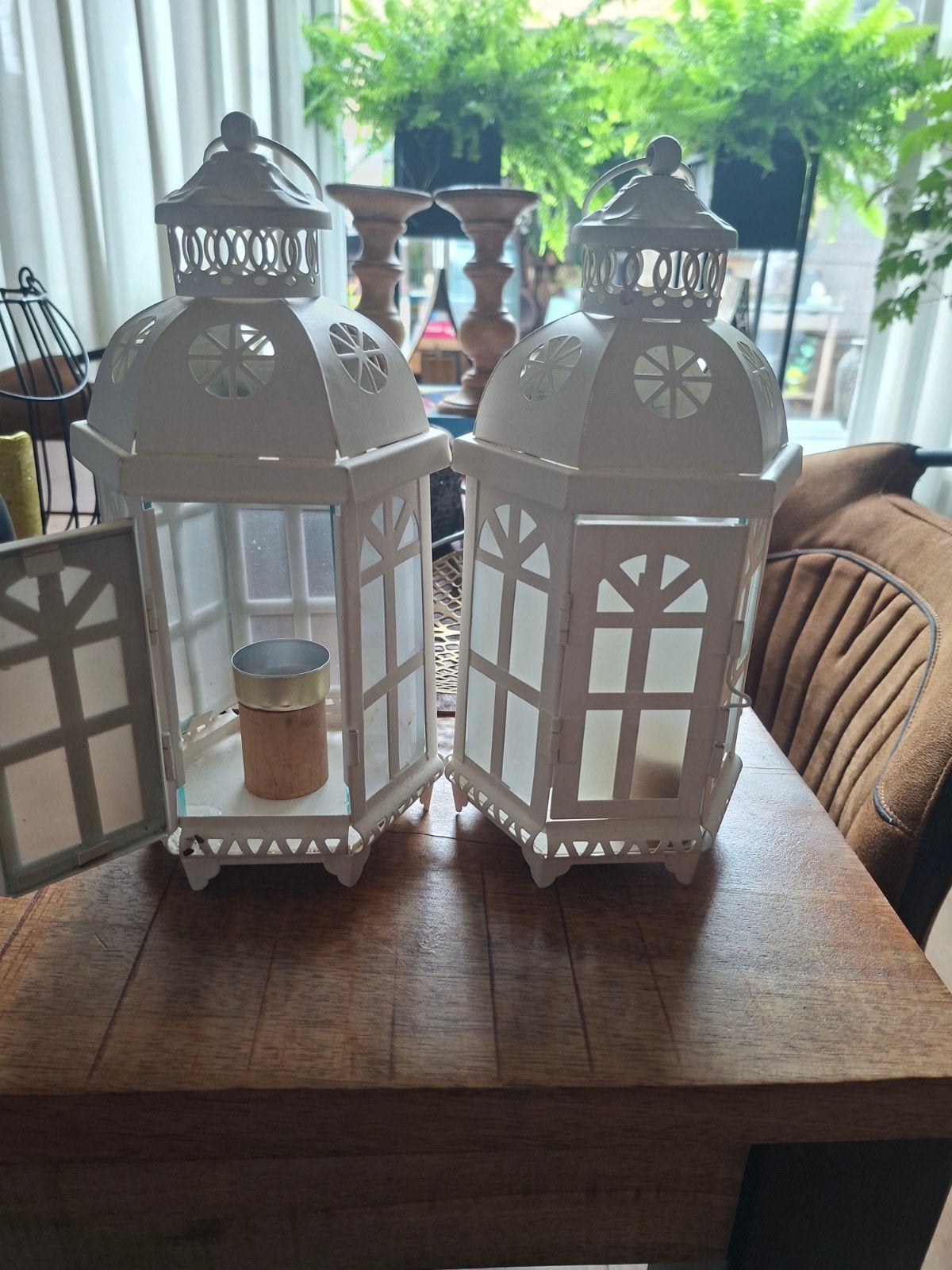 brocante kandelaars wit 2x, Ophalen, Wit