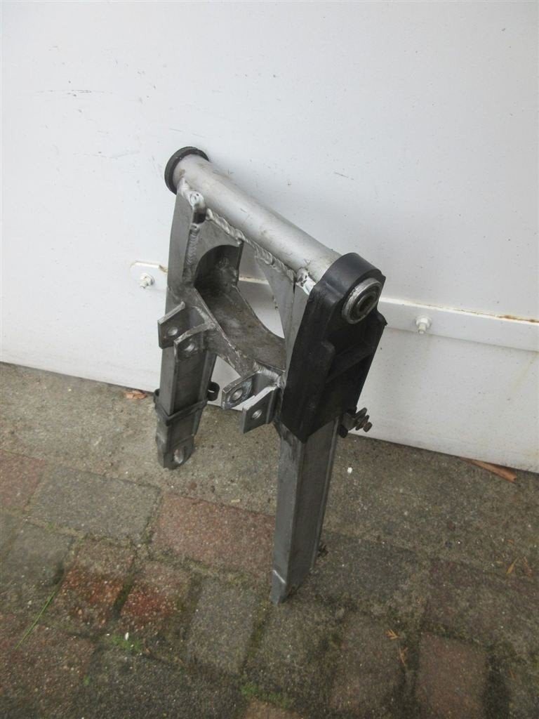 Kawasaki GPZ600R swingarm achterbrug GPZ 600 R Ninja ZX600A, Motoren, Ophalen of Verzenden, Gebruikt