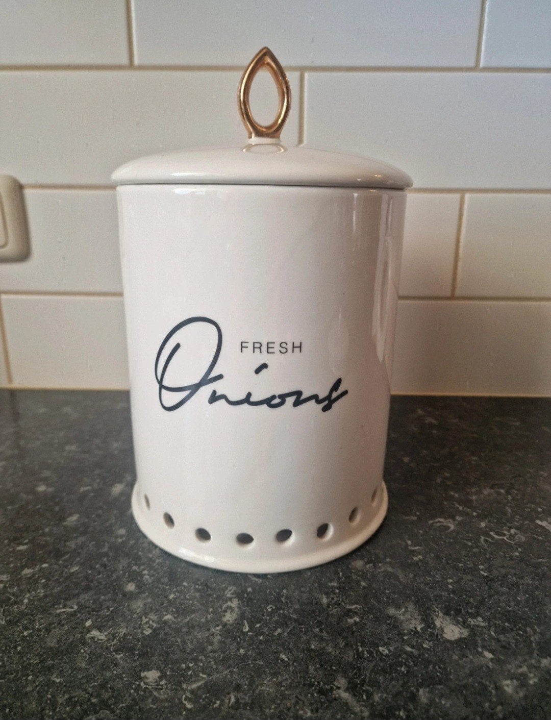 Riviera Maison Fresh Onions Storage Jar - Voorraadpot, Ophalen of Verzenden, Zo goed als nieuw, Voorraadpot, Steen/keramiek