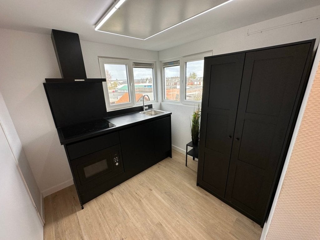 NIEUW! Woonruimte te huur Lindestraat, Enschede, Huizen en Kamers