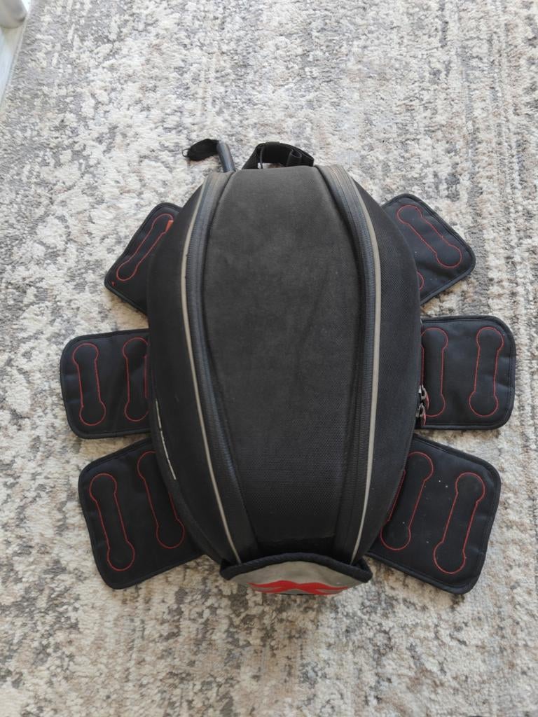 Gebruikte motortas met zuignappen, Motoren, Ophalen of Verzenden, Gebruikt