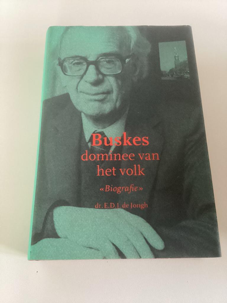 Buskes dominee van het volk - Biografie, Ophalen of Verzenden, Gelezen, Religie