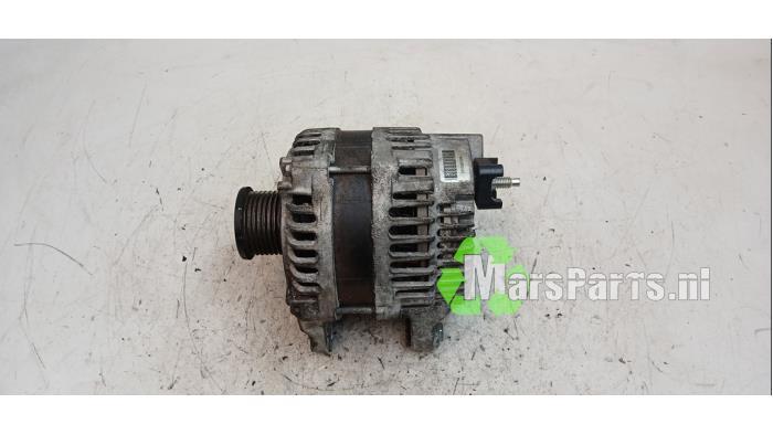 Dynamo van een Renault Trafic, Auto-onderdelen, Motor en Toebehoren, Gebruikt, -, Renault, -