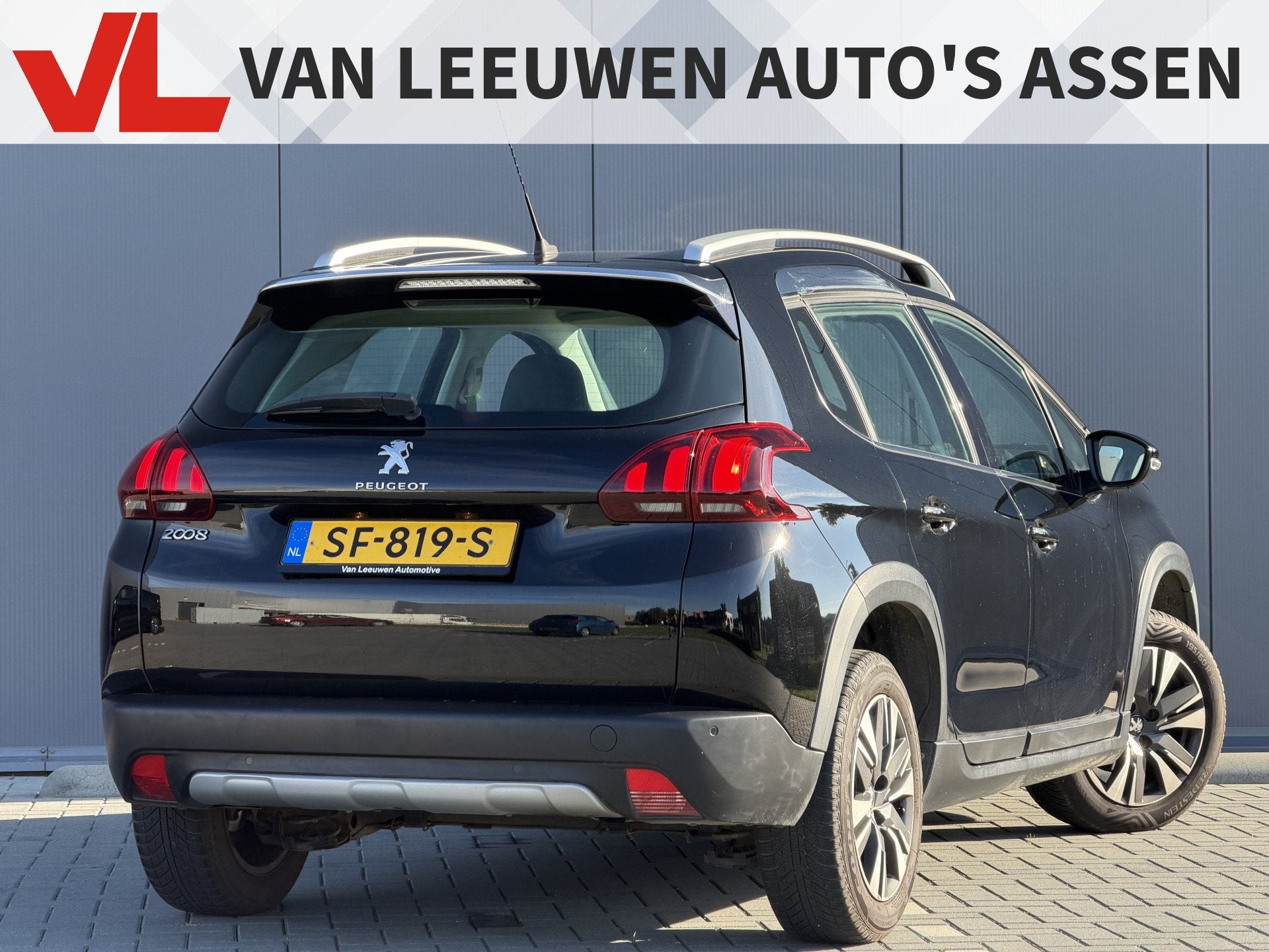 Peugeot 2008 1.2 PureTech Allure | Nieuwe APK | Pack connect, Auto's, Voorwielaandrijving, Met garantie (alle), Leder en Stof