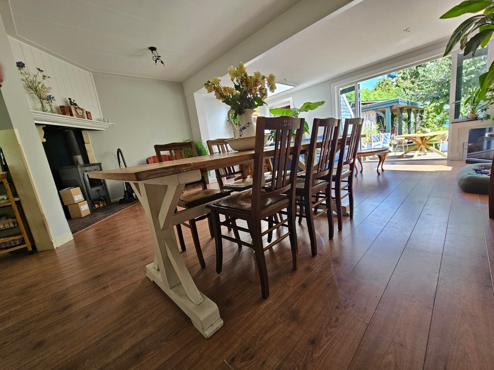 Foto 4 van Hele mooie, grote, landelijke eettafel