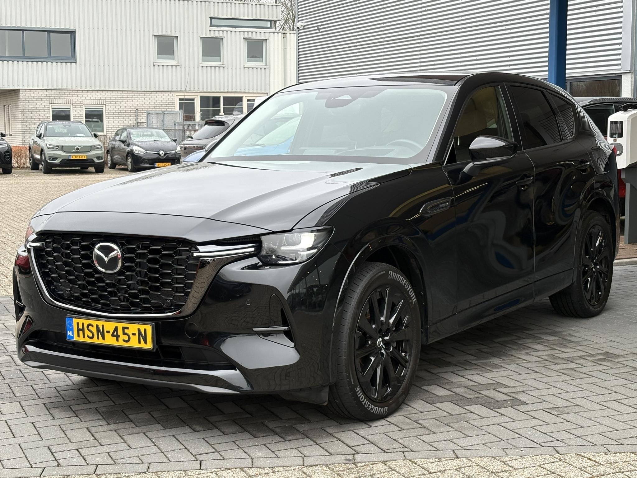 Mazda CX-60 2.5 e-SkyActiv PHEV Homura | Stoelverwarming & V, Auto's, Mazda, Automaat, Gebruikt, 4 cilinders, 2500 kg