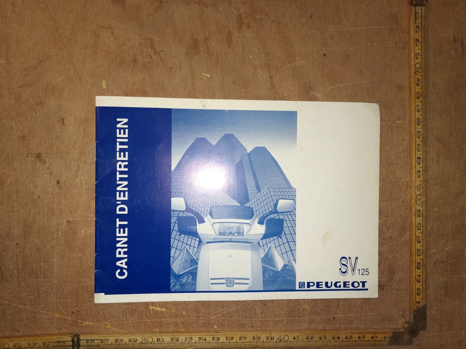 Onderhoudsboekje Peugeot SV125, Fietsen en Brommers, Ophalen of Verzenden