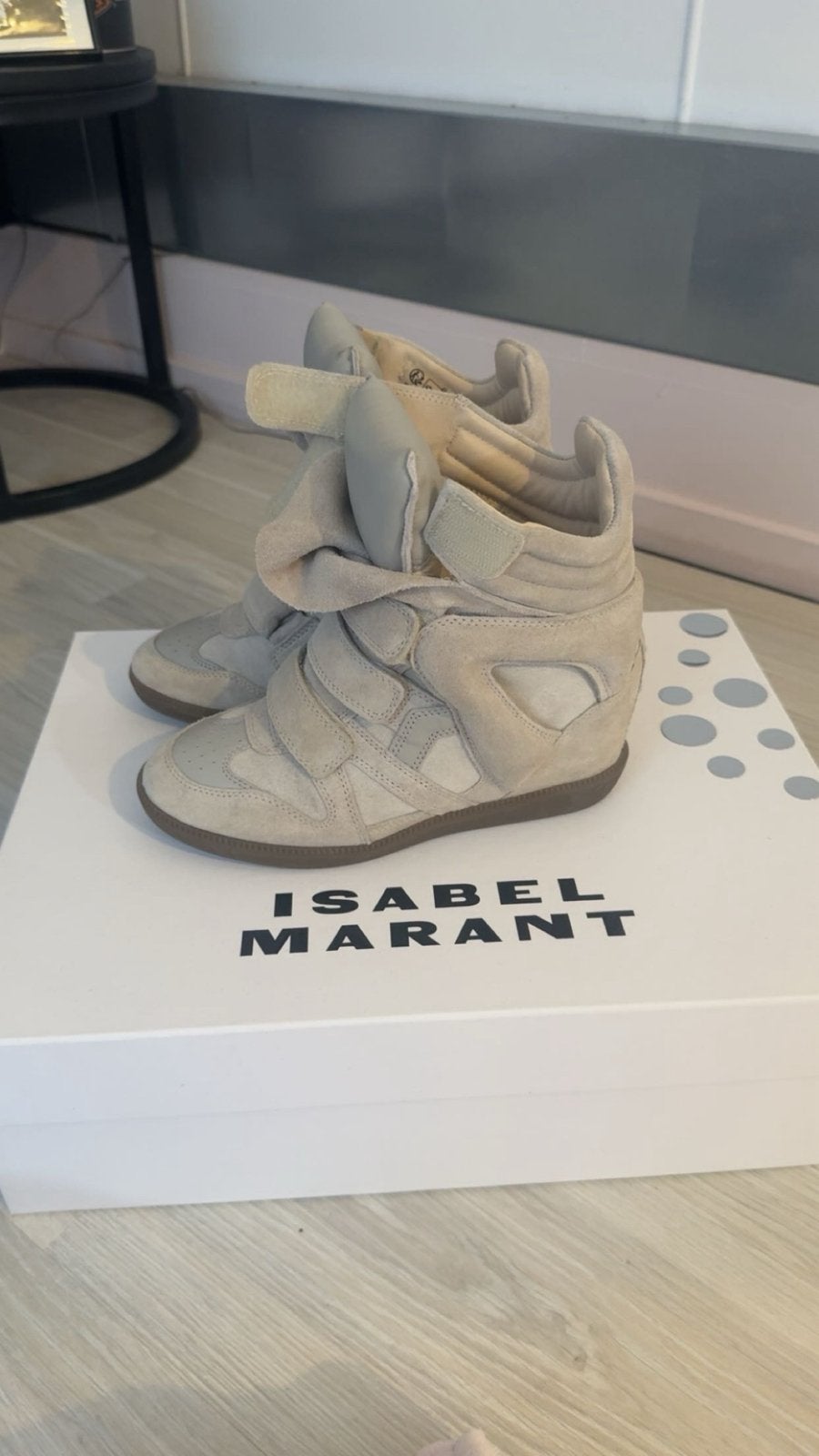 Isabel marant maat 37, Kleding | Dames, Schoenen, Schoenen met lage hakken, Verzenden, Beige, Nieuw