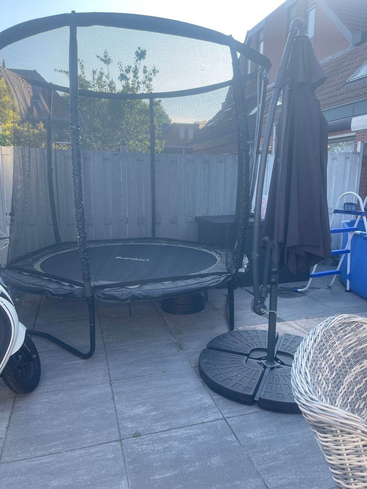 Amigo Trampoline 244 cm met veiligheidsnet, Kinderen en Baby's, Speelgoed | Buiten | Trampolines, Ophalen, Zo goed als nieuw
