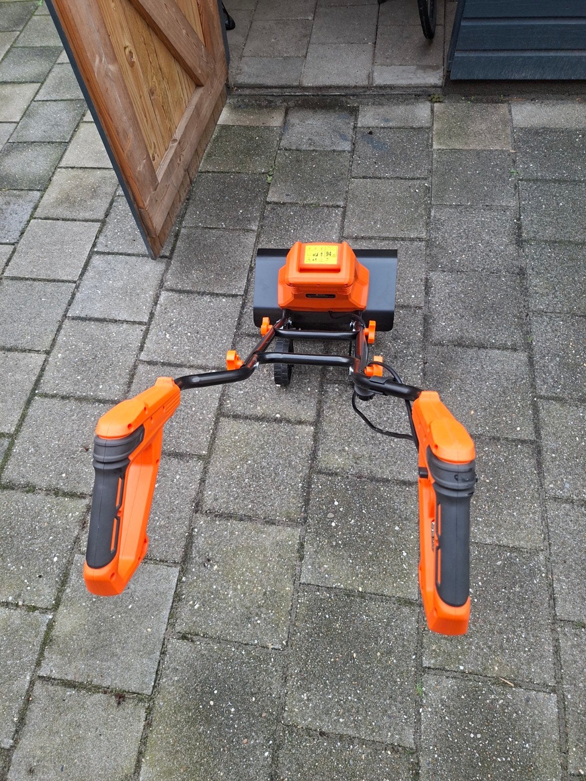 Outsunny elektrische grondfrees - Zo goed als nieuw, Tuin en Terras, Ophalen, Nieuw