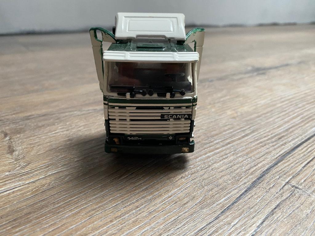 Diverse Scania Vabis 1.50 miniaturen, Hobby en Vrije tijd, Modelauto's | 1:50, Ophalen of Verzenden, Zo goed als nieuw, Bus of Vrachtwagen