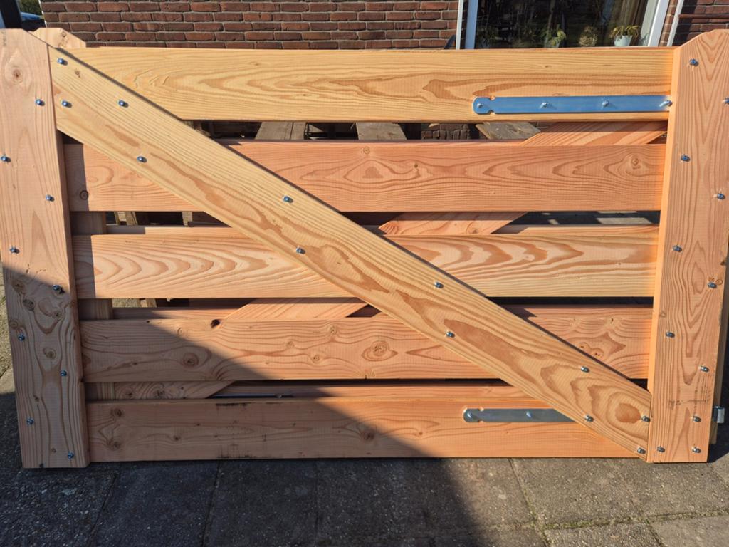Te koop.2 nieuwe poorten, Ophalen of Verzenden, Nieuw, Hout, Tuinhek