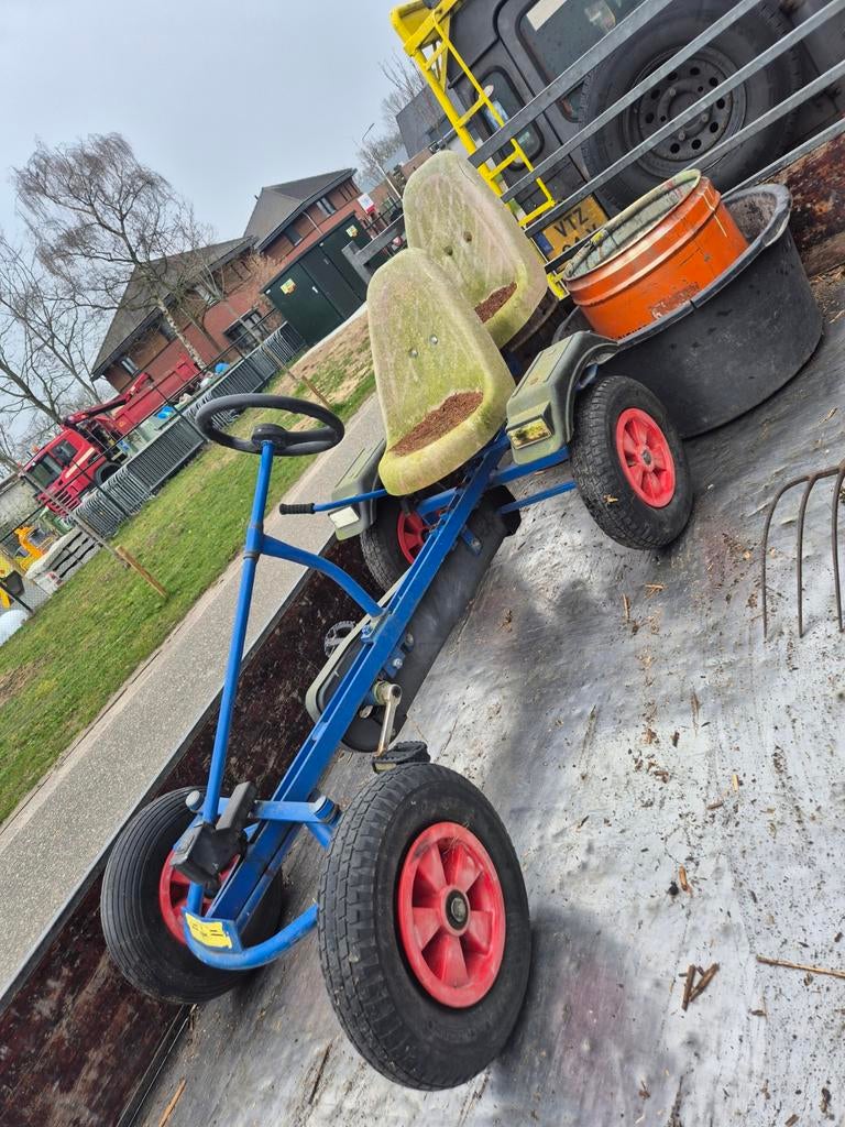 Blauwe skelter met twee zitjes, Ophalen of Verzenden
