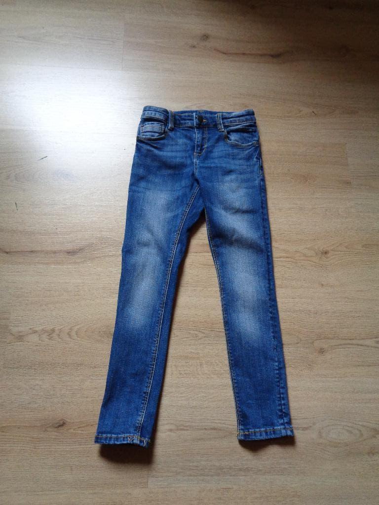 Jeans maat 128, Ophalen of Verzenden, Zo goed als nieuw, Jongen, Broek