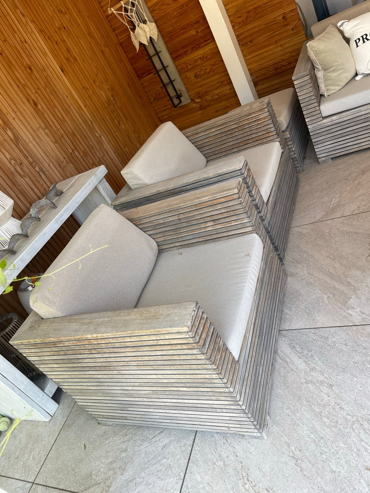 Houten loungeset met kussens(niet de decoratie kussens), Ophalen, 5 zitplaatsen, Gebruikt, Loungeset