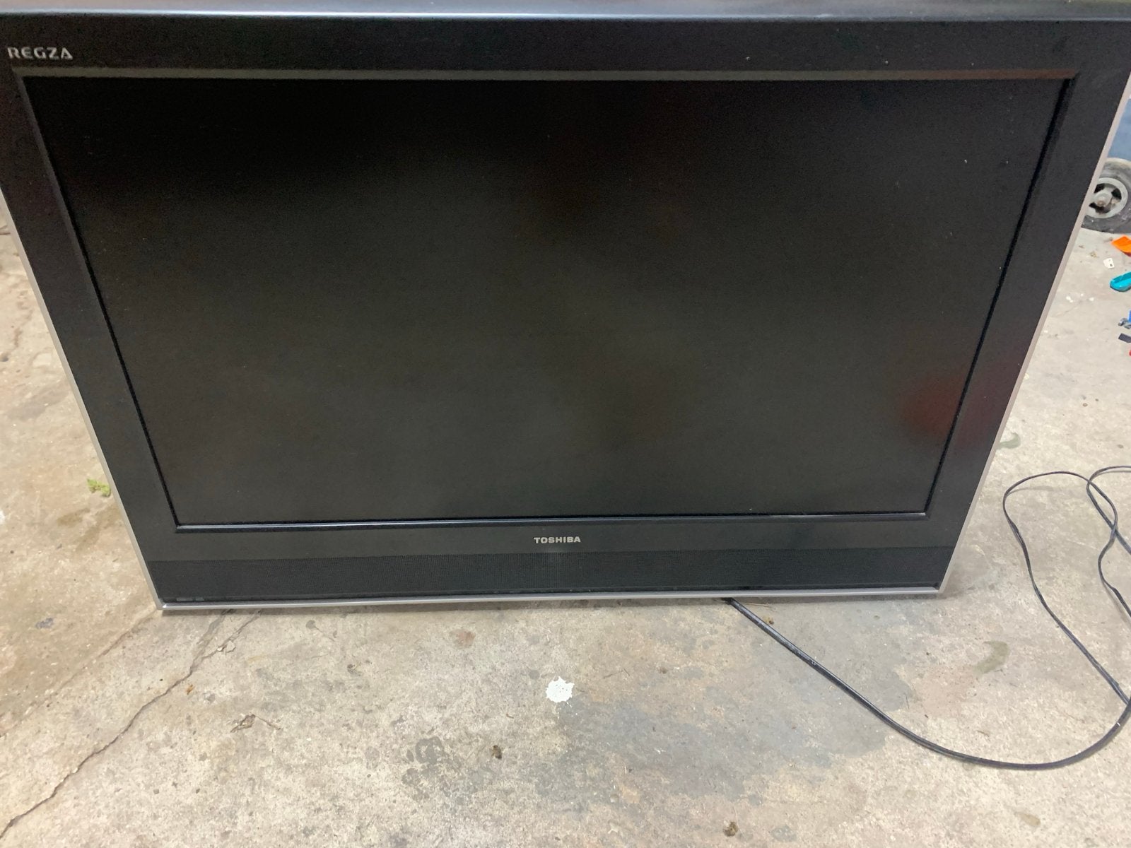 Toshiba Regza 32WL66Z LCD TV - 81 cm (32 inch), 50 Hz, Gebruikt, Toshiba, HD Ready (720p)