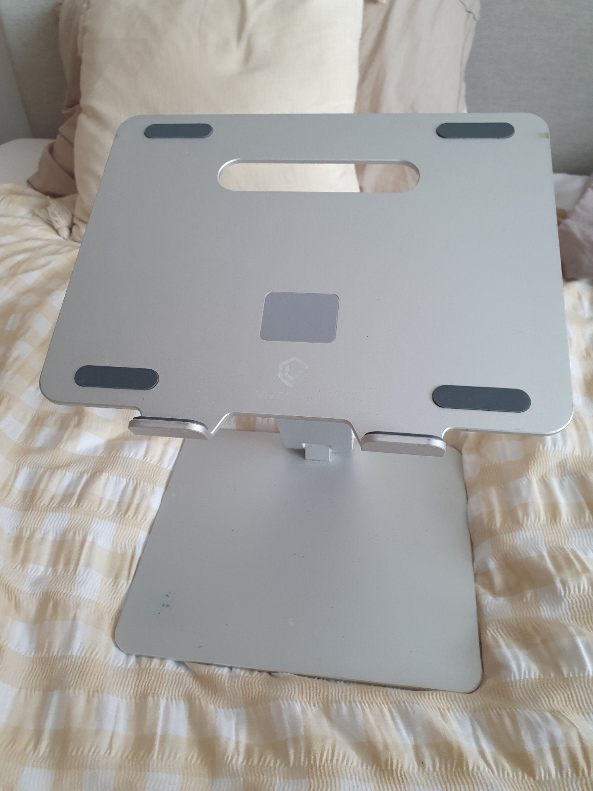 Vivegrace Laptopstandaard - Verstelbaar en Ergonomisch, Ophalen of Verzenden, Gebruikt, Vivegrace, In hoogte verstelbaar