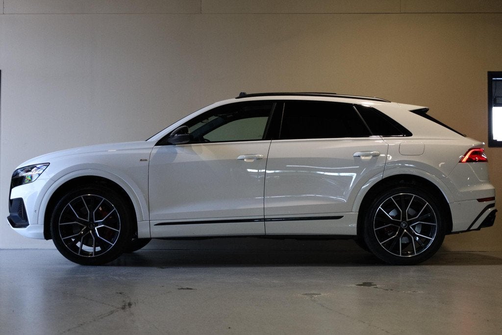Audi Q8 60 TFSI e quattro Pro Line S Competition |RS Zetels, Auto's, Audi, Automaat, 12 maanden, Gebruikt, 2995 cc