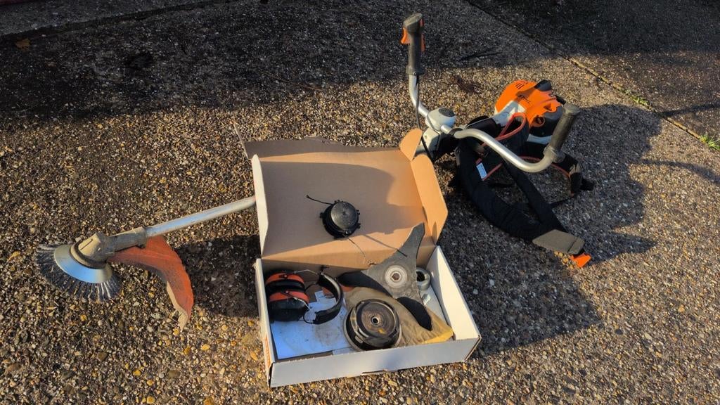 Stihl FS450 C Bosmaaier/kantenmaaier, Ophalen, Zo goed als nieuw, Benzine, Stihl