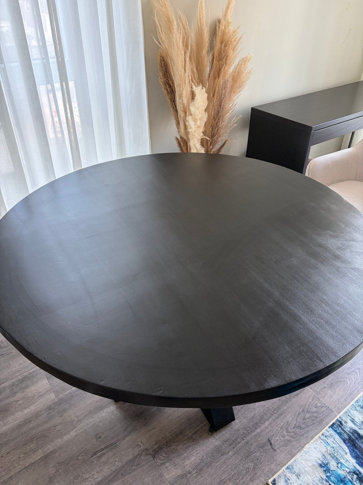 Ronde Eettafel Zwart - Blad 130 cm, 100 tot 150 cm, Rond, Ophalen of Verzenden, Zo goed als nieuw