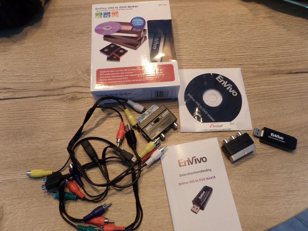 vhs op dvd zetten., Ophalen, Zo goed als nieuw