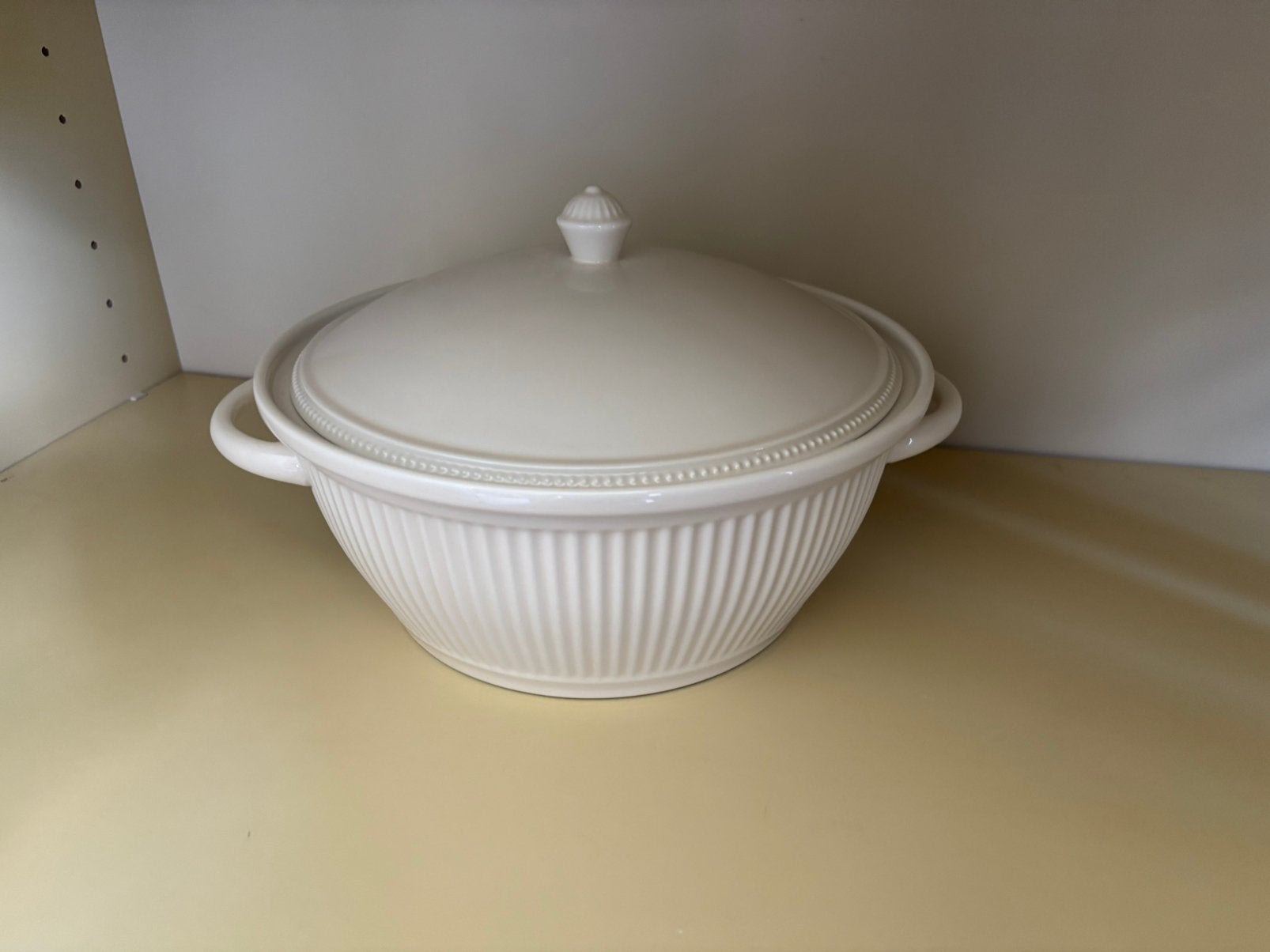 Wedgwood Windsor dekschaal, Ophalen, Zo goed als nieuw, Porselein, Schaal of Schalen