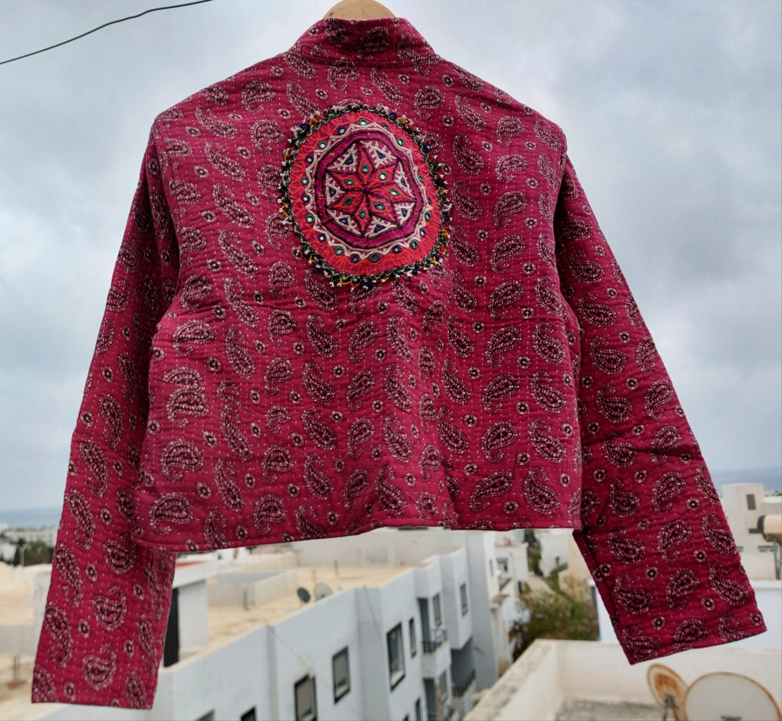 Uniek Kantha patchwork jasje, maat M/L, Maat 38/40 (M), India, Verzenden, Nieuw