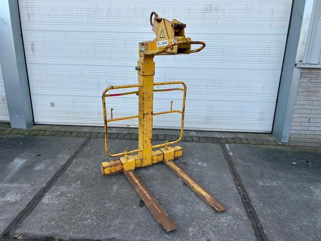 BSV PG100-2 zelfbalancerende pallethaak/pallet haak 2000KG, Ophalen, Gebruikt