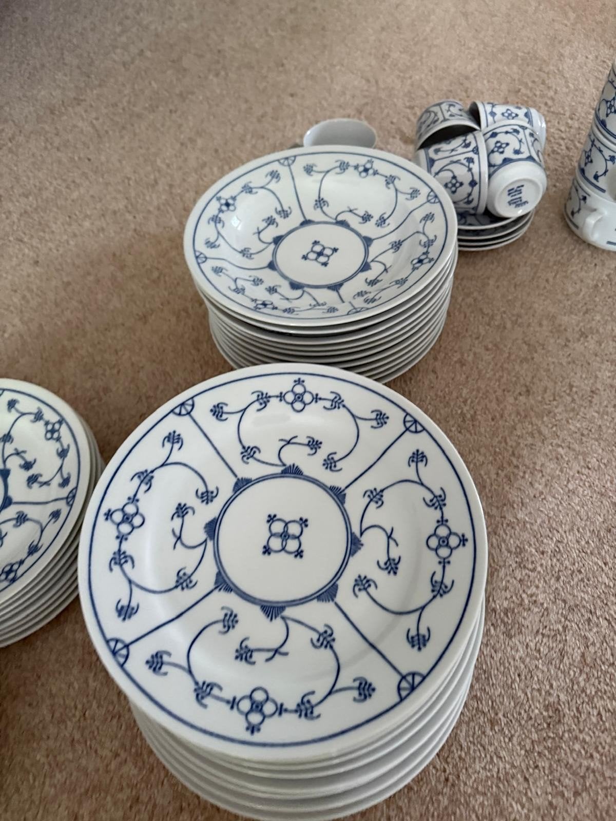 Servies saks, Ophalen, Zo goed als nieuw