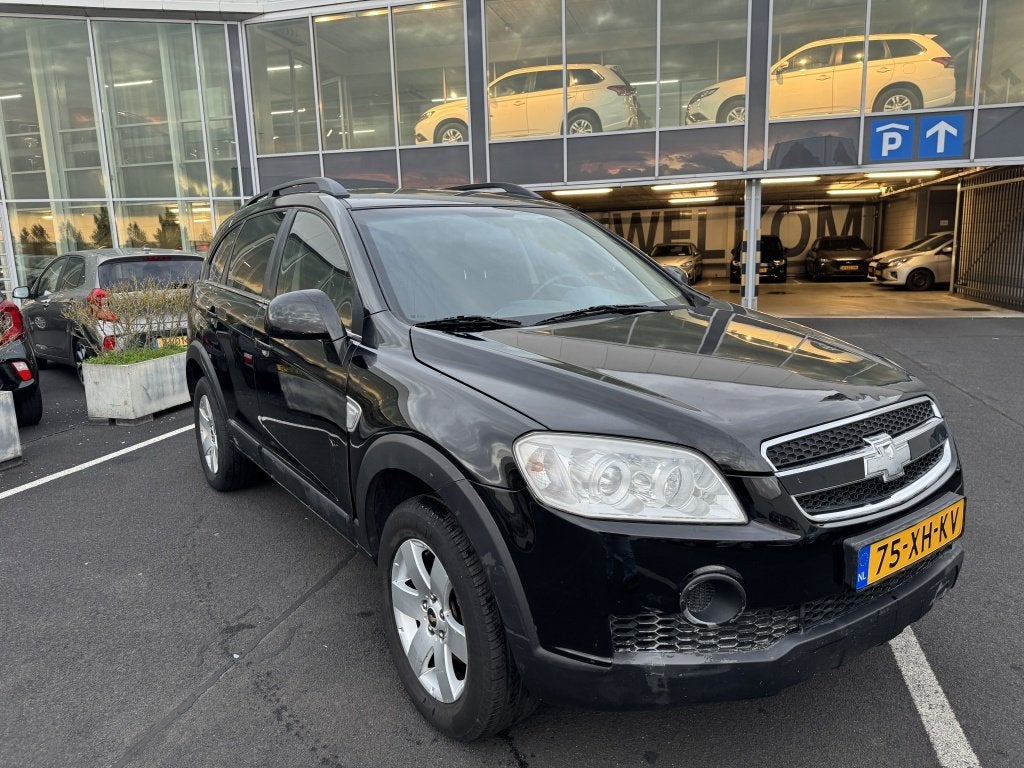 Chevrolet Captiva 2.4i Class 4WD, 136 pk, Gebruikt, 4 cilinders, 7 stoelen