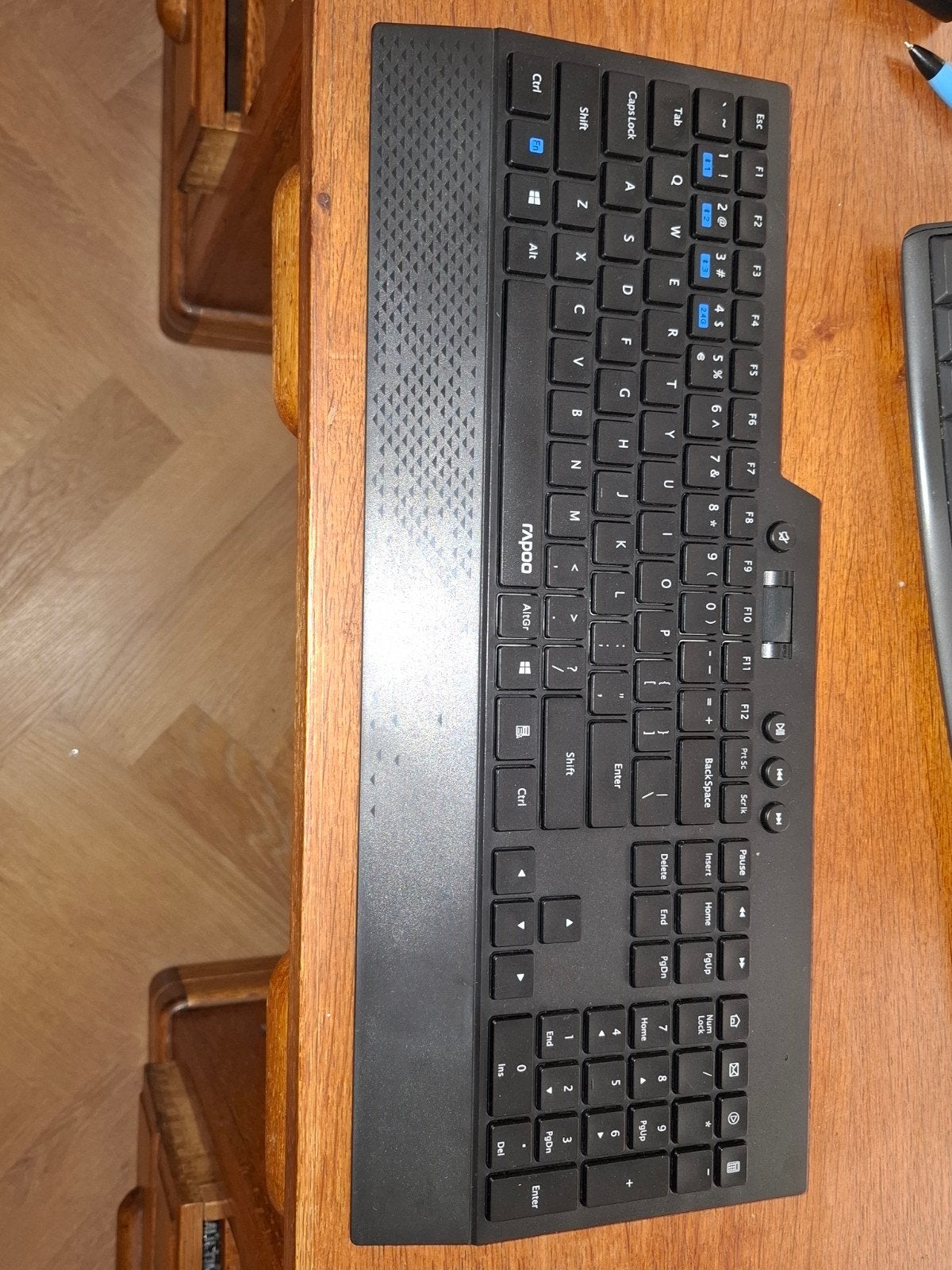 Rapoo K8200M Draadloos Toetsenbord - Qwerty, Gebruikt, Draadloos, Qwerty, Rapoo