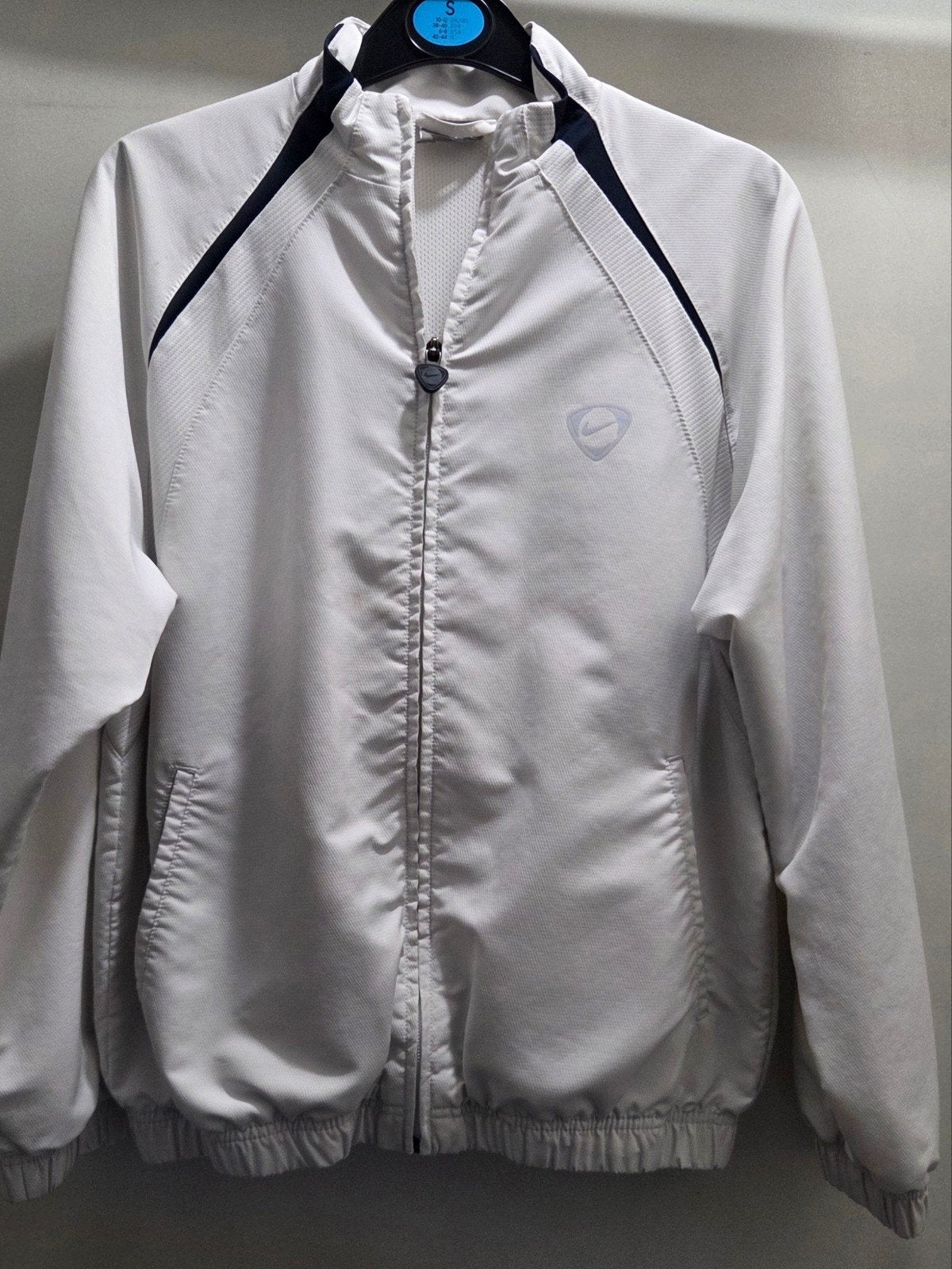 Nike sportjack, wit, maat M (140-152 cm), Maat 38/40 (M), Wit, Overige typen, Nike