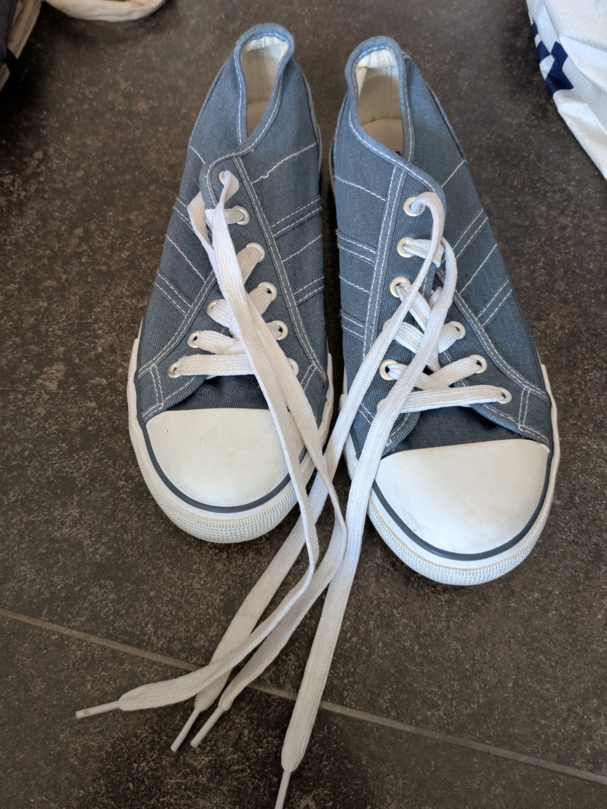 fila schoenen maat 39, Ophalen of Verzenden, Zo goed als nieuw, Sneakers of Gympen