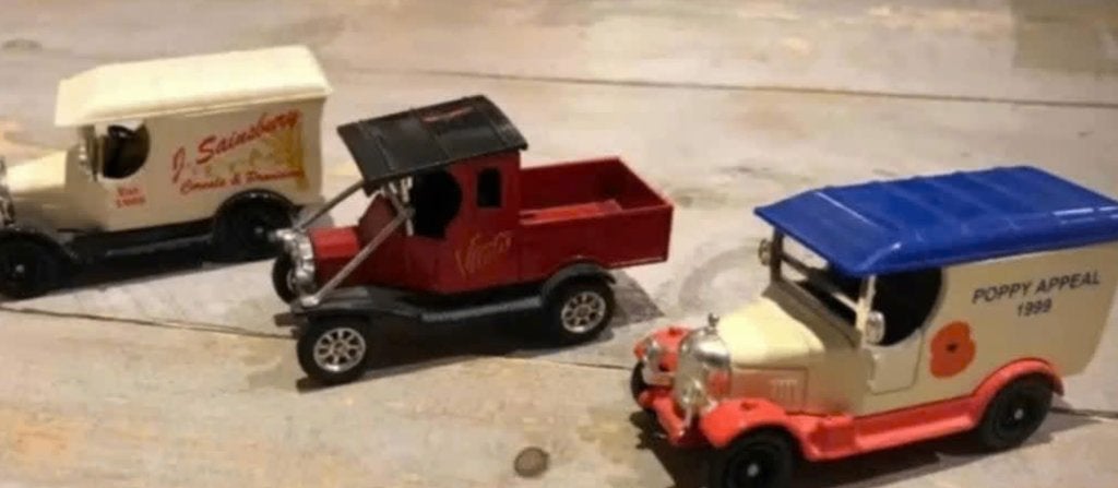 Drie stuks Oxford Diecast reclame modelauto's, Ophalen of Verzenden, Zo goed als nieuw, Auto, Overige merken