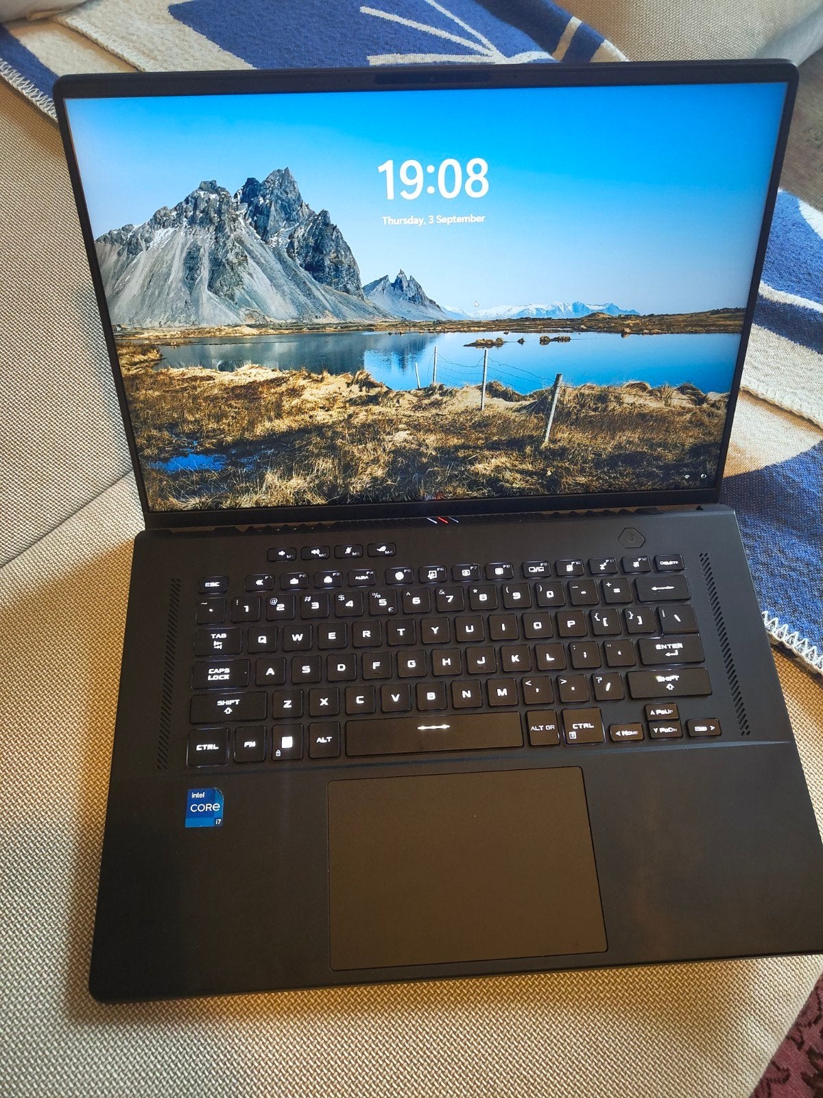 i7 | 16GB RAM | 3TB SSD | ASUS ROG Zephyrus M16 Laptop, ASUS ROG Zephyrus, Met videokaart, 2 tot 3 Ghz, Ophalen of Verzenden