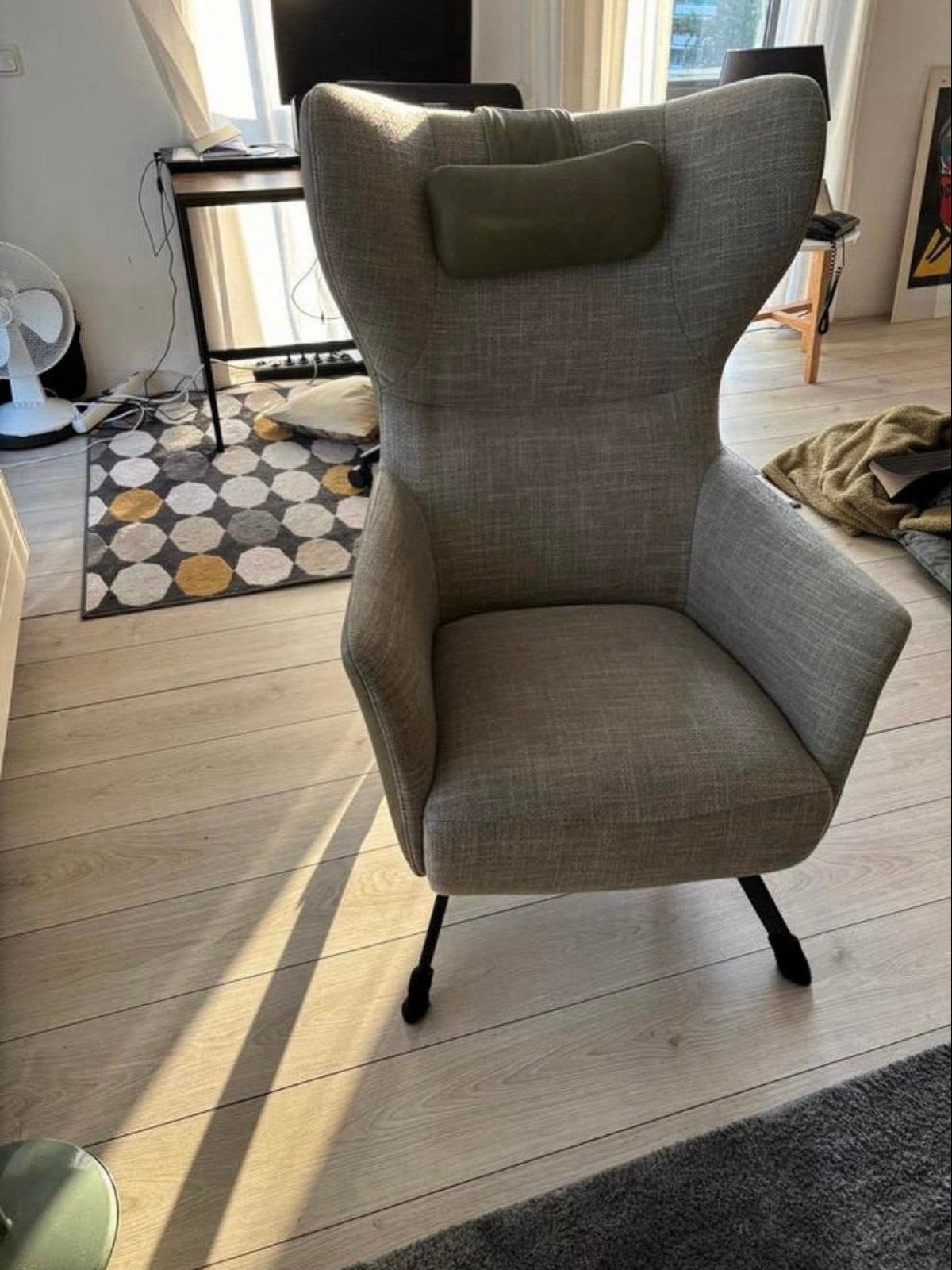 Montel Eric Olive fauteuil - In Goede Staat, Huis en Inrichting, Ophalen, Zo goed als nieuw, Stof, 75 tot 100 cm